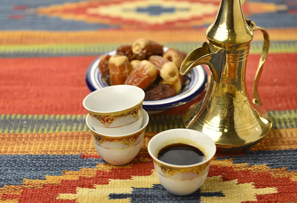 Hospitalidade Árabe, Café e Tâmaras